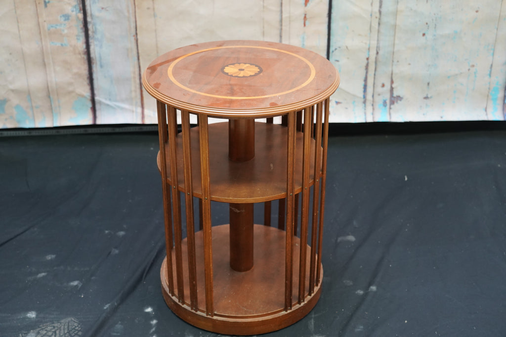 Designer Beistelltisch