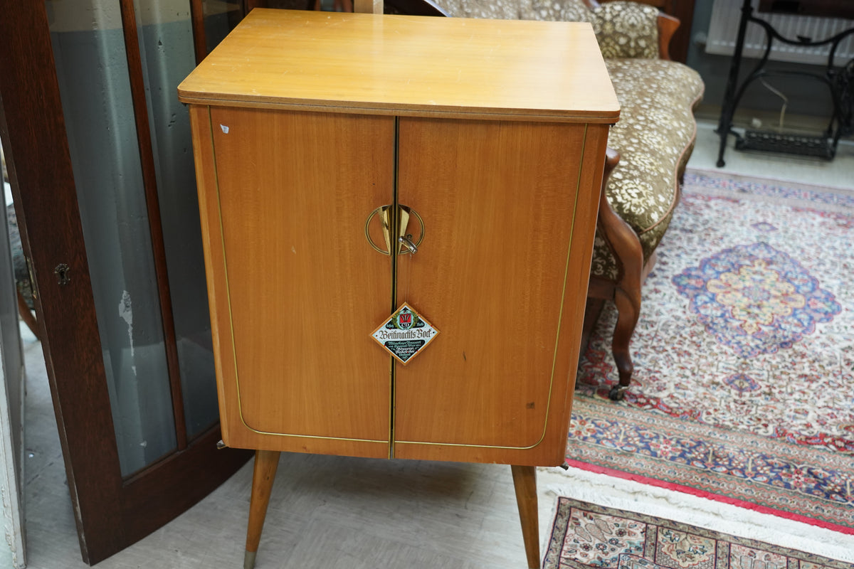 Retro TV Schrank