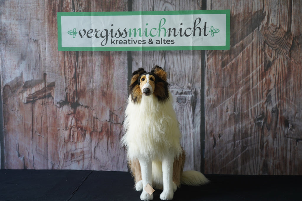 Großes Stofftier (Hund)