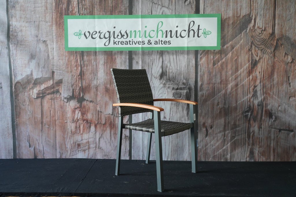Gartenstuhl schwarz