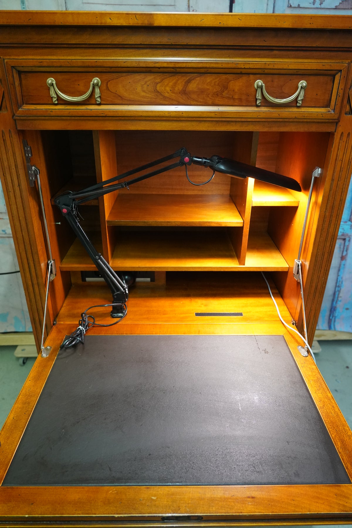 Schöner Selva Sekretär Schreibschrank Holz made in Italy