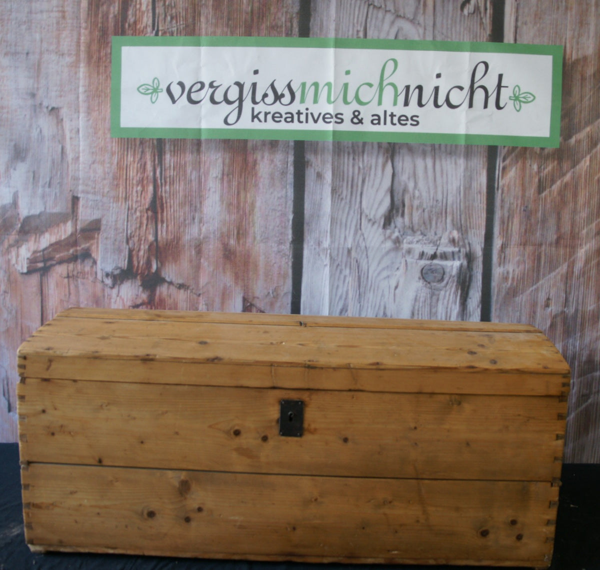 rustikale Holztruhe - Weichholz